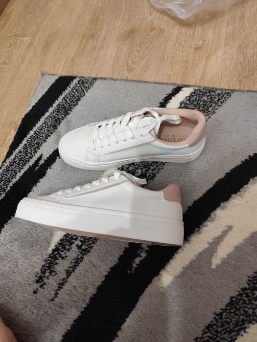 Дамски кецове на breshka