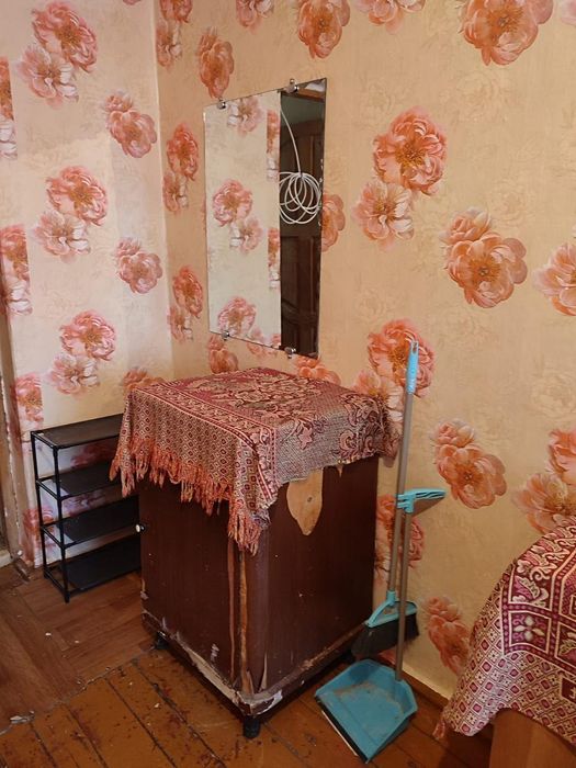 Продаётся комната в общежитии ДБС