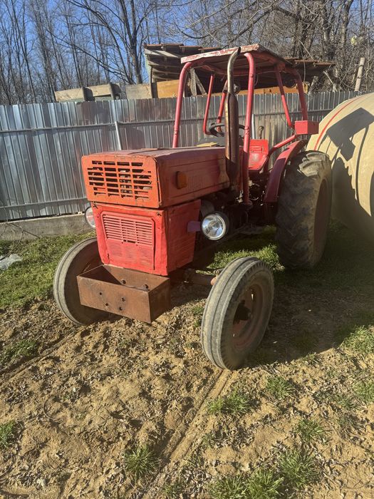 Vand tractor u445