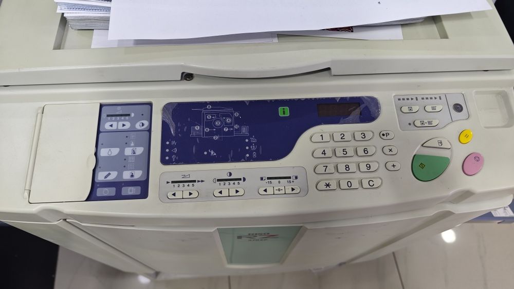 Продам ризограф riso rz370