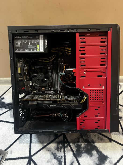 Геймърски компютър