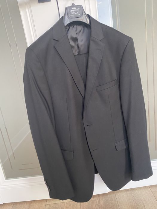 Продам мужской костюм