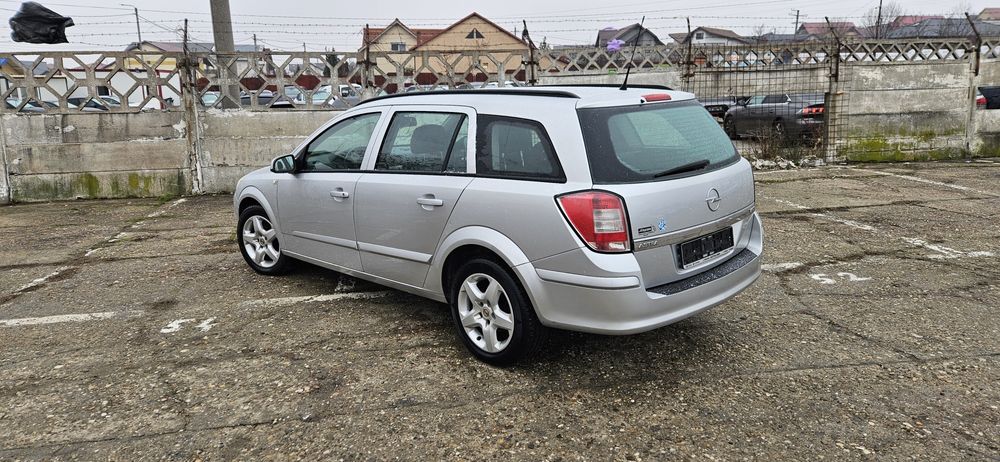 Opel astra 2009 /1.7 diesel 6 trepte