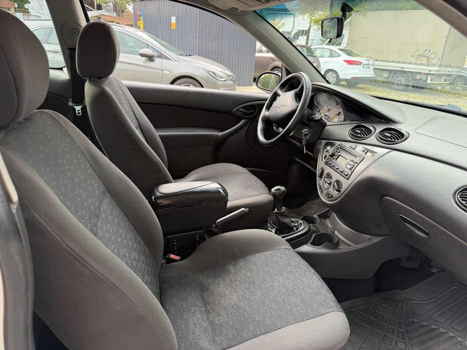 Ford Focus/1.6 Benzina/599€