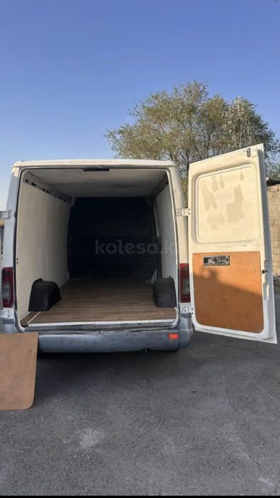 Мерседес бенц спринтер 1996г.в объем 2.3м