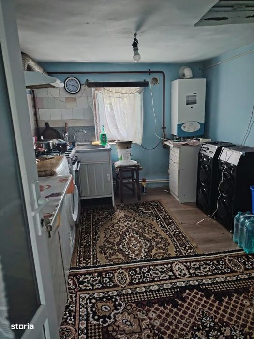 Casa de vanzare, 741 mp teren, zona Cosoveni -Dolj