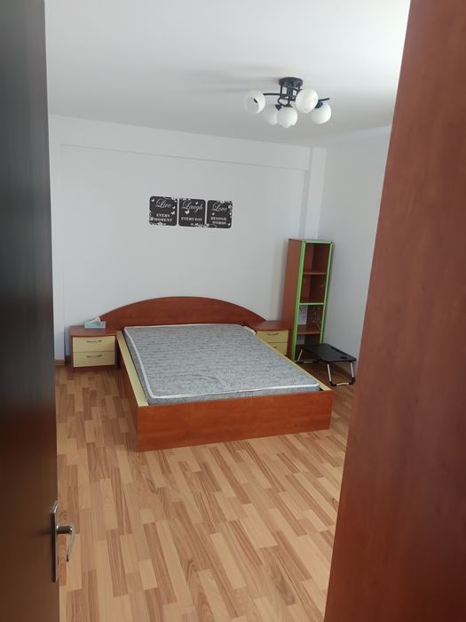 Apartament 2 camere sector 4 67000 euro