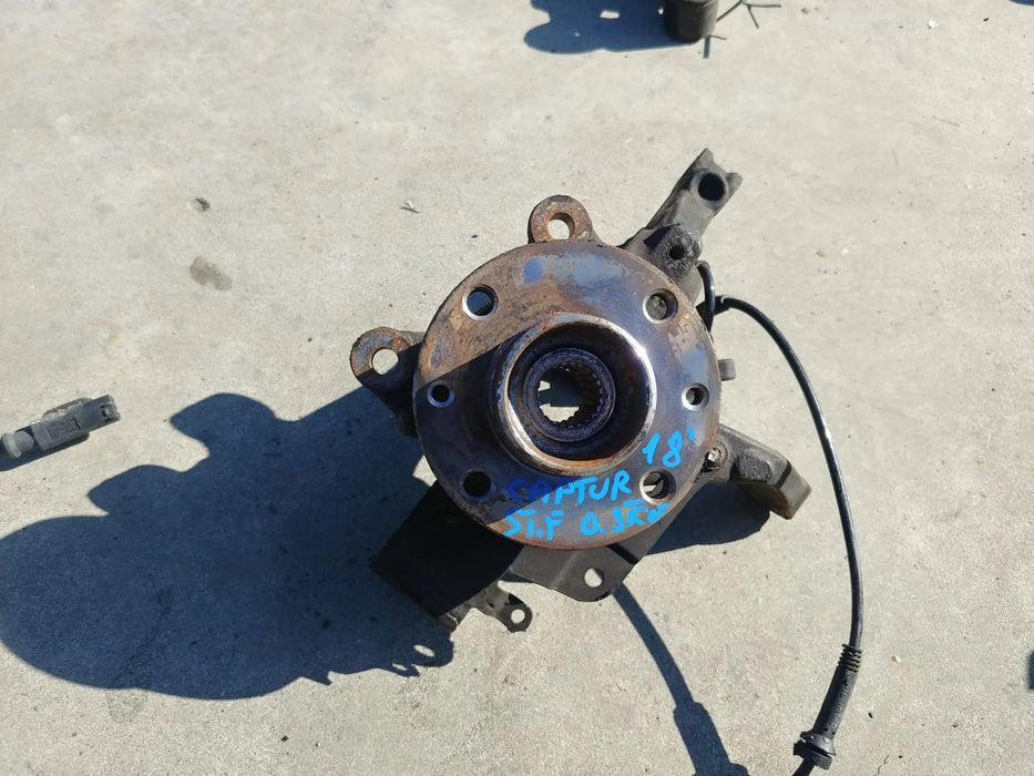 fuzeta stanga fata  0.9 tce renault captur 2018