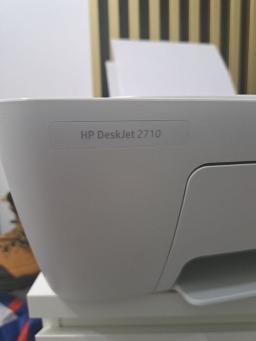 HP DeskJet 2710 All-in-One