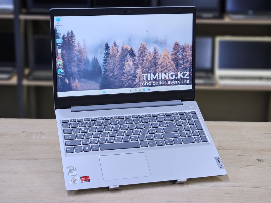 Офисный Ноутбук Lenovo IdeaPad 3 - Athlon Silver 3050U/4ГБ/SSD 256ГБ