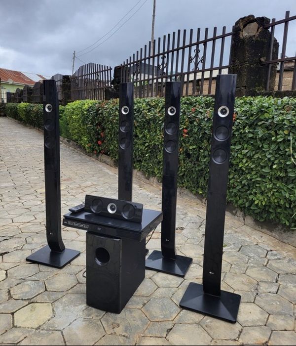 Домашний кинотеатр LG 1200 wat