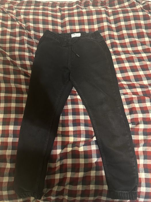 Blugi bershka stare foarte buna