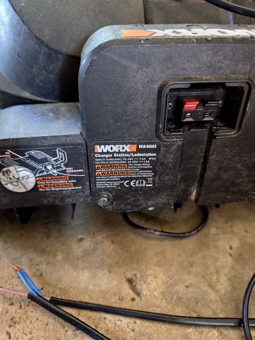 Masina de tuns gazon Worx Landroid