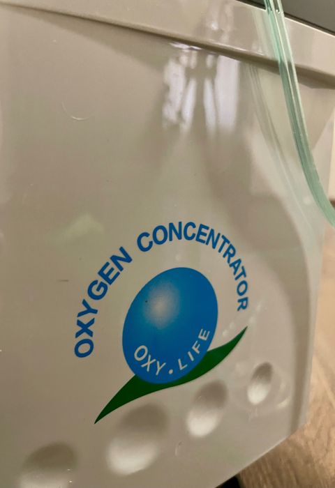 Concentrator de Oxigen Medical Oxy Life  Jay 5 aproape nou