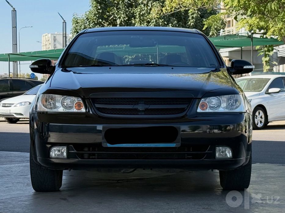 Продается автомобиль Chevrolet Lacetti 1 позиция (MT)