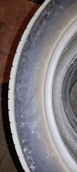 Bridgestone 215/55 Р 17