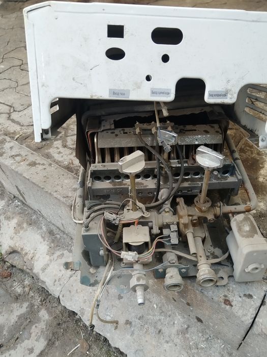 На запчасти!Проточный водонагреватель