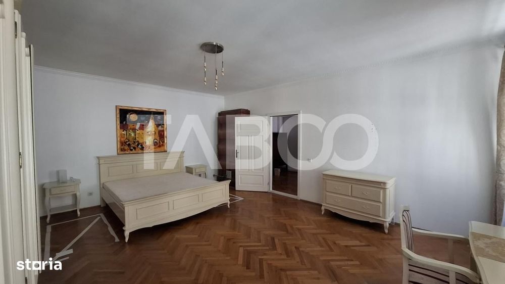 Apartament 2 camere de vanzare 70 mp zona Centrul Istoric