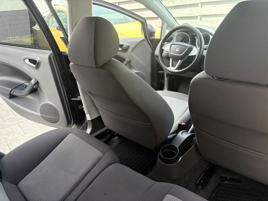 Seat Ibiza 1.2 tdi, manuala, 2011