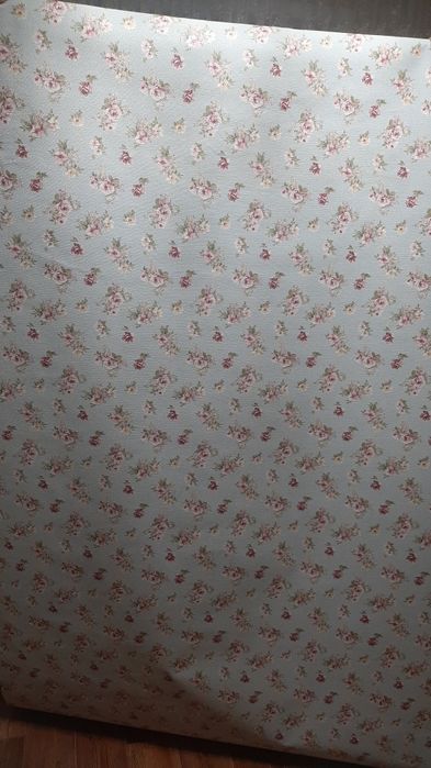 Продам новые обои
