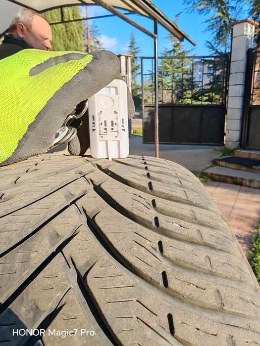 Зимни Гуми с Джанти 205/55/16