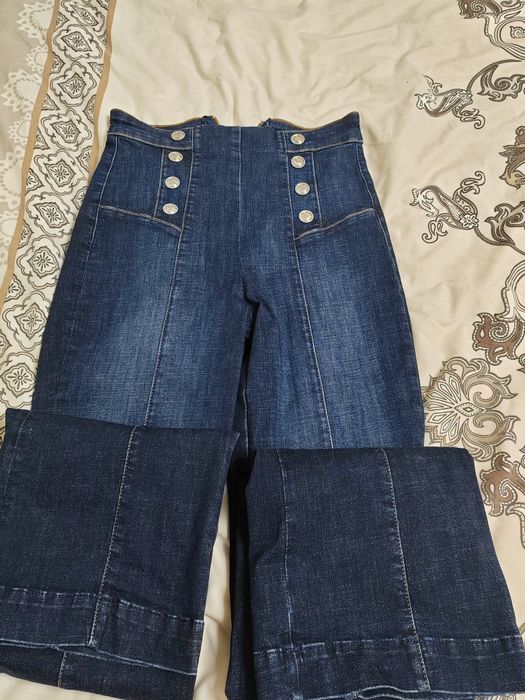 Дамски дънки GUESS РАЗМЕР 27