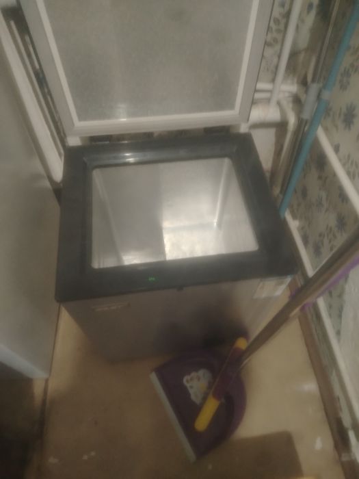 Продам холодильник