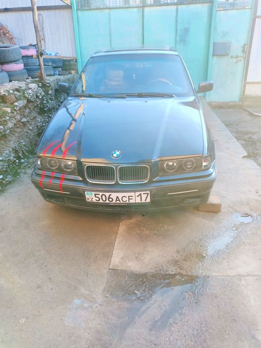 Продам бмв е36 на полном ходу.