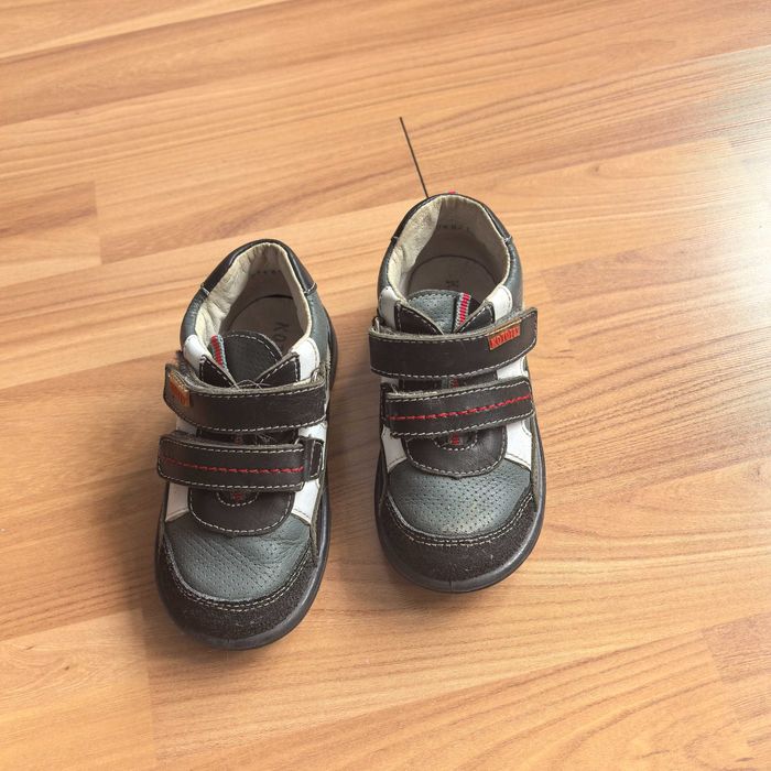 Обувь для мальчика 25 р.