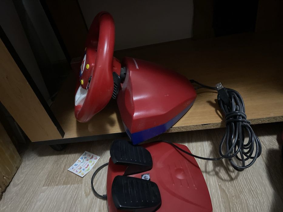 Ca nou. Volan gaming Mario kart racing wheel nintendo switch