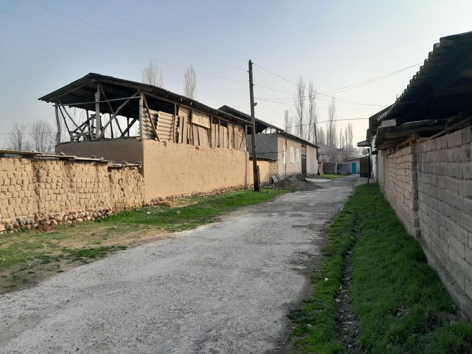 Участка сотилади 4,5 сотих