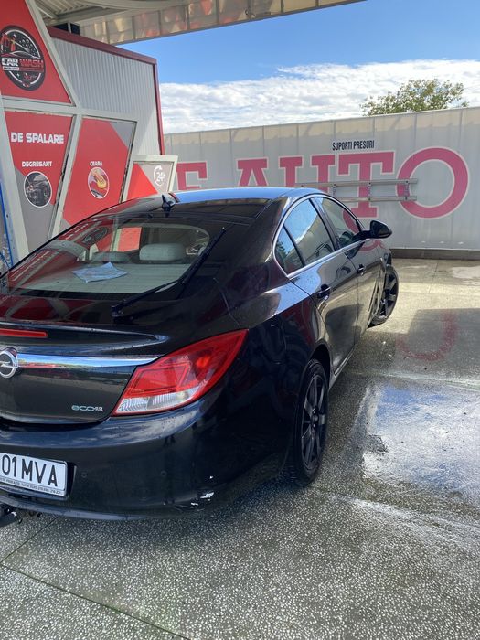 Vand Opel Insignia 2010