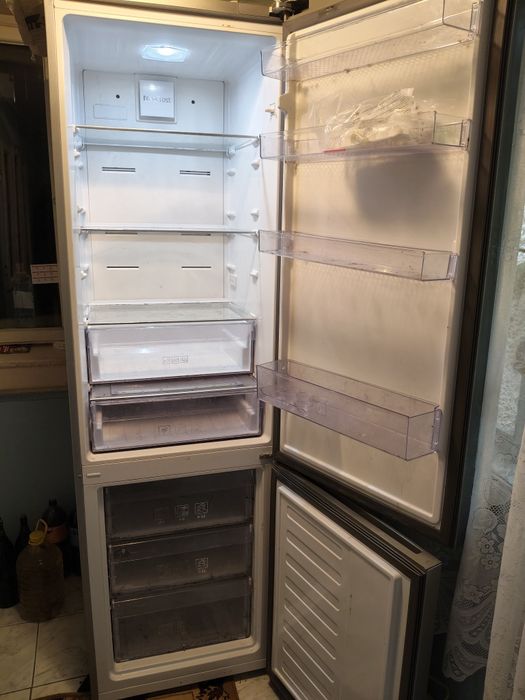 Combină frigorifică