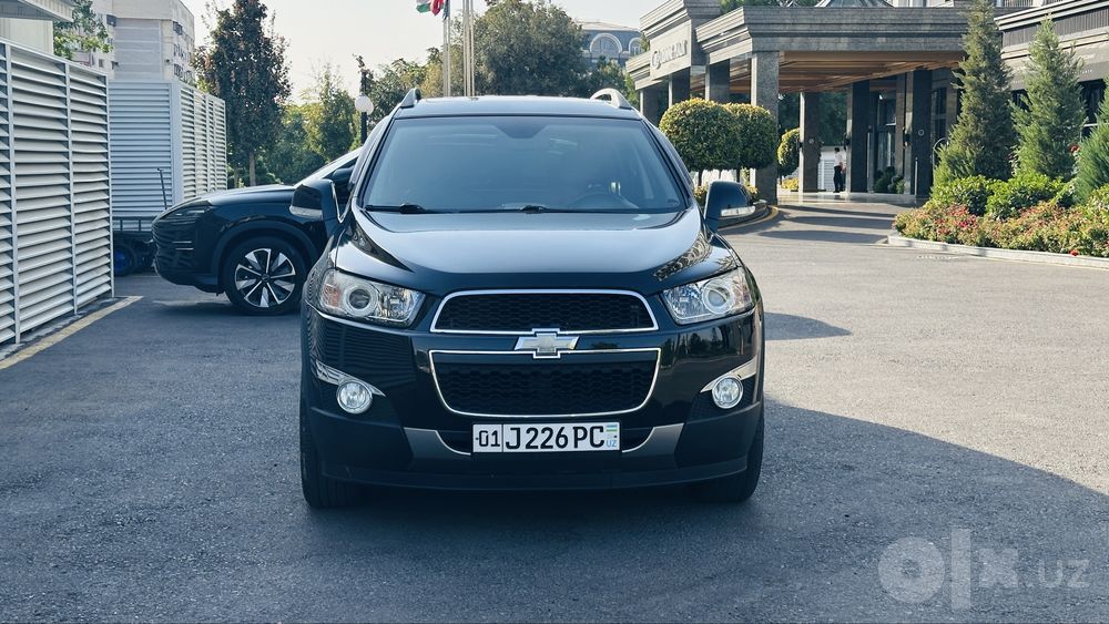 Chevrolet Captiva 2 2012 год , пробег 81000 км автомат люк 3.0 мотор