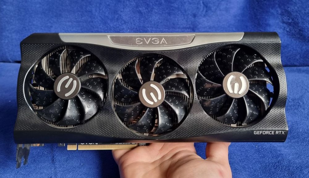Видеокарта EVGA RTX 3080 FTW3 Ultra