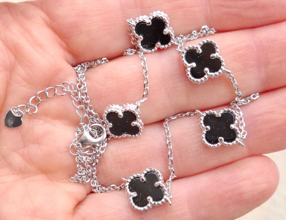 Сребърен комплект на Van Cleef - чисто нов - сребро и черен Оникс