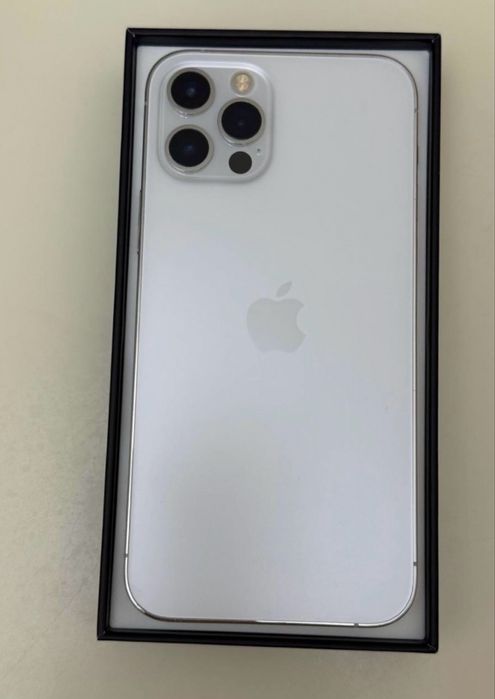 Айфон 12про мах (128 гб)