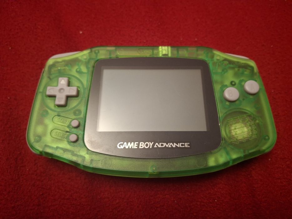 Gameboy Advance + 2 jocuri