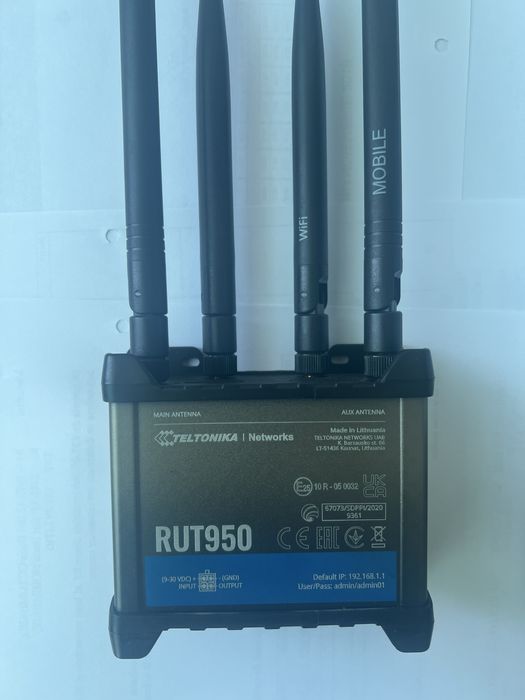 Router mobil TELTONIKA RUT950