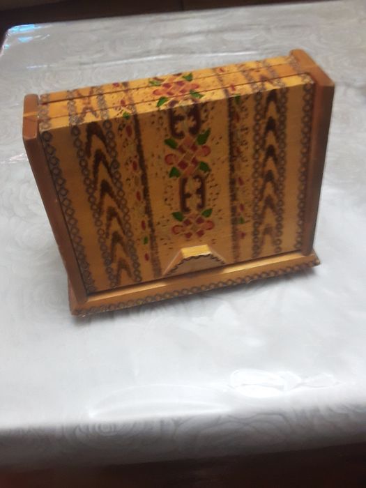 Настольная сигаретница