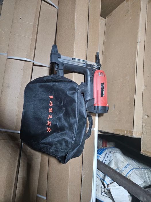 Продам монтажный пневмопистолет