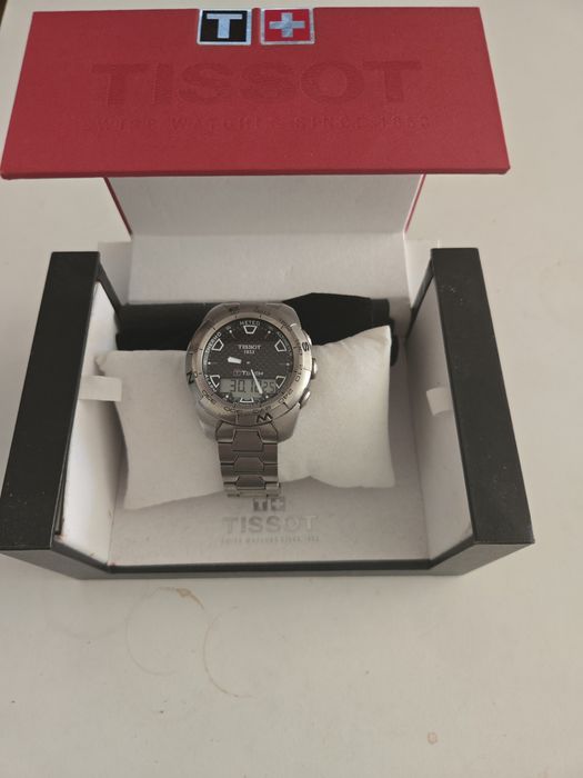 Tissot t touch expert titanium