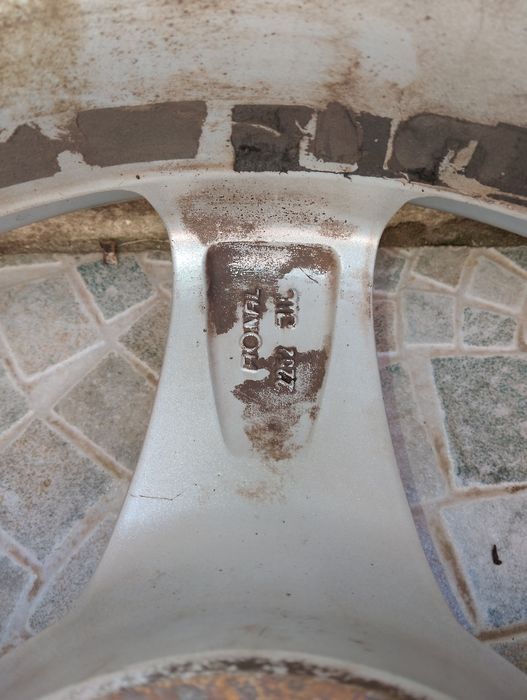 Алуминиеви джанти Ronal 5*114.3*16 със зимни гуми Kumho 205/60/16 23 г