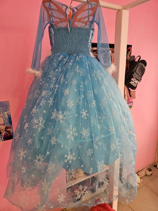 Рокля на Елза р-р 7-9г.