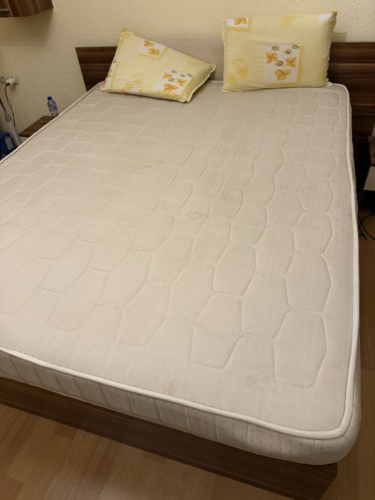 Продава Матрак 160 200