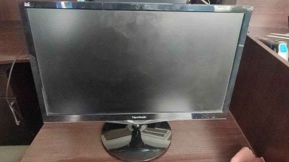 Монитор марка Samsung Lg Loc Benq