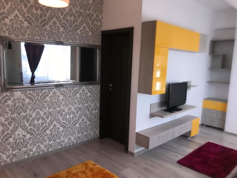 Proprietar inchiriez apartament 2camere Palas Mall Lazar Apartments