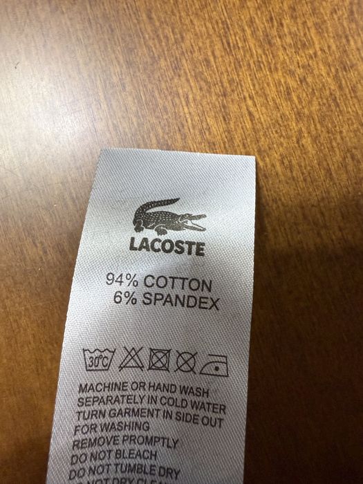 Caciula Fes Lacoste noua/new unisex