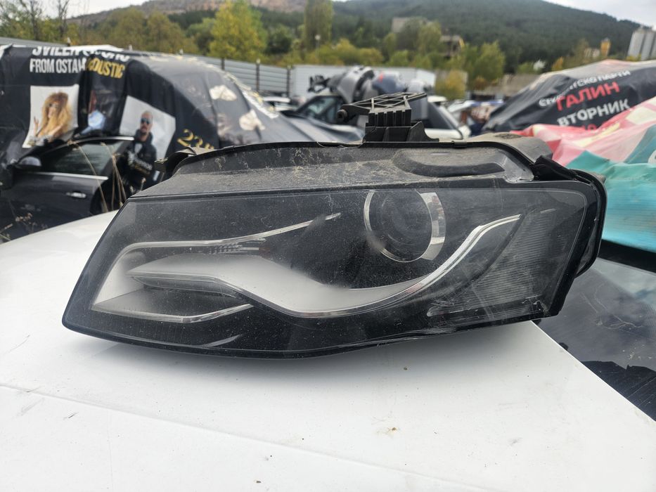 Ляв фар за Audi a4 b8