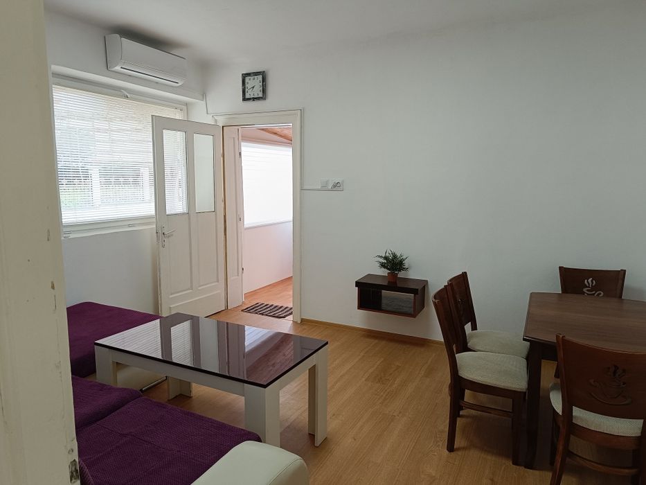 Дава се под наем Къща в Добрич, Център - 56 кв.м за 309.06 € - Снимка #11